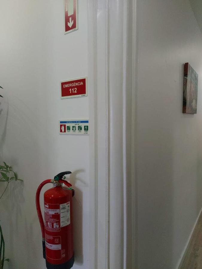 D&N Hospedagem Lisboa Екстер'єр фото